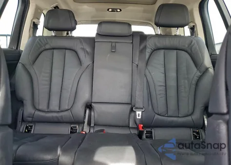 2019 BMW X7 xDrive40I z USA, uszkodzony, nr VIN 5UXCW2C53KL088895